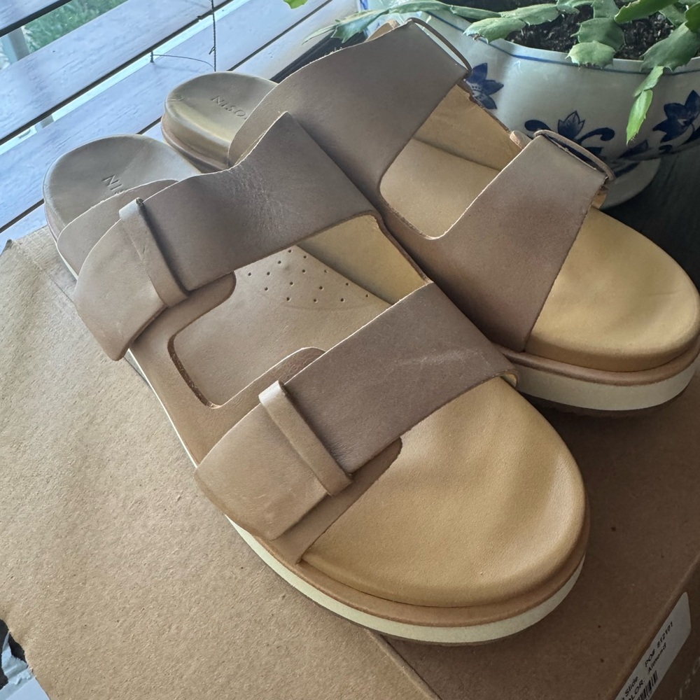 Nisolo Ella Flatform l Leather Women's Sandals